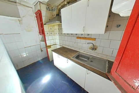 Wohnung zum Verkauf in Barcelona, Spanien 3 Schlafzimmer, 56 m2 Nr. 191219 - Foto 5