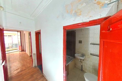 Wohnung zum Verkauf in Barcelona, Spanien 3 Schlafzimmer, 56 m2 Nr. 191219 - Foto 6