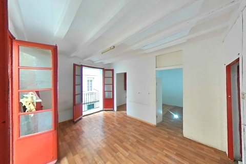 Wohnung zum Verkauf in Barcelona, Spanien 3 Schlafzimmer, 56 m2 Nr. 191219 - Foto 1