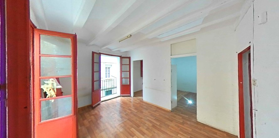 Wohnung in Barcelona, Spanien 3 Schlafzimmer, 56 m2 Nr. 191219
