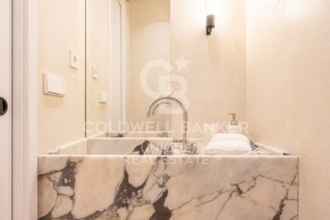 Huoneisto myytävänä Madrid, Espanja, 3 makuuhuonetta, 153 m2 No. 160000 - kuva 16