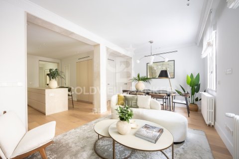 Wohnung in Madrid, Spanien 3 Schlafzimmer, 153 m2 Nr. 160000