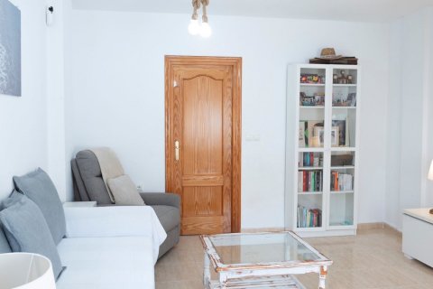 Casa adosada en venta en San Javier, Murcia, España 4 dormitorios, 105 m2 No. 191806 - foto 9