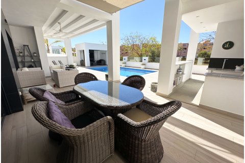 Huvila myytävänä Mar Menor Golf Resort, Murcia, Espanja, 5 makuuhuonetta, No. 191805 - kuva 2