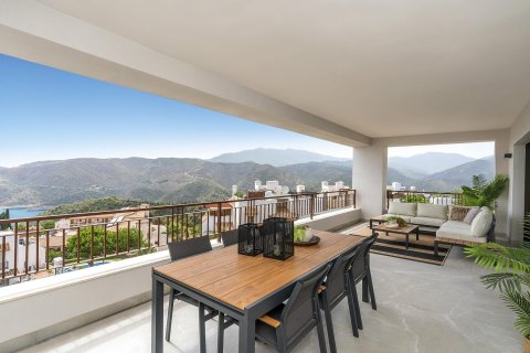Penthouse for sale in Istan, Malaga, Spain 3 bedrooms, 108 sq.m. No. 169115 - photo 2