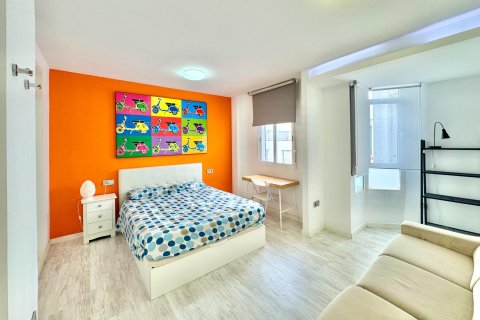 Apartment for sale in Torrevieja, Alicante, Spain 3 bedrooms, 107 sq.m. No. 164242 - photo 3