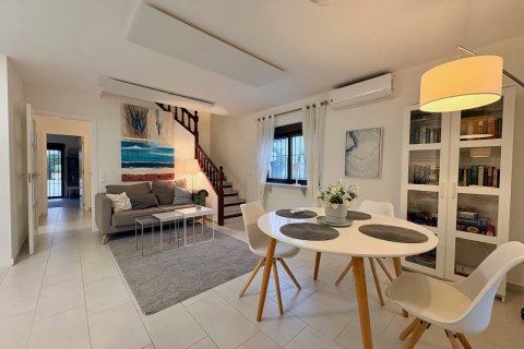 Townhouse à vendre à Alicante, Espagne, 4 chambres, 85 m2 No. 164241 - photo 3