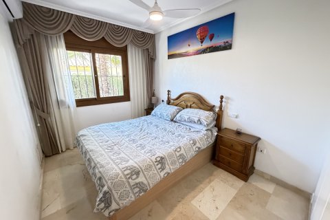 Bungalow en venta en Villamartin, Alicante, España 2 dormitorios, 80 m2 No. 164240 - foto 11