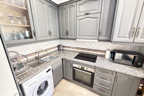 Bungalow en venta en Villamartin, Alicante, España 2 dormitorios, 80 m2 No. 164240 - foto 8