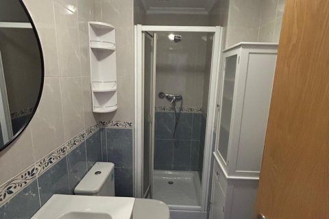 Wohnung zum Verkauf in Leon, Spanien 1 Schlafzimmer, 94 m2 Nr. 187950 - Foto 13