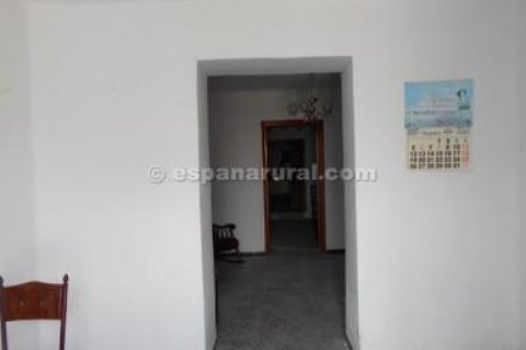 House for sale in Albox, Almeria, Spain 4 bedrooms, 135 sq.m. No. 184173 - photo 3