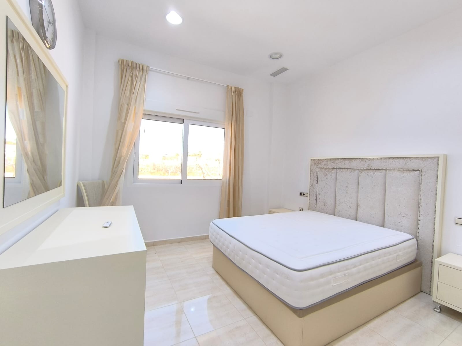 Villa in Pinoso, Alicante, Spain 4 bedrooms,  No. 161076