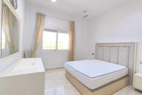 Villa in vendita a Pinoso, Alicante, Spagna 4 camere da letto,  N° 161076 - foto 12