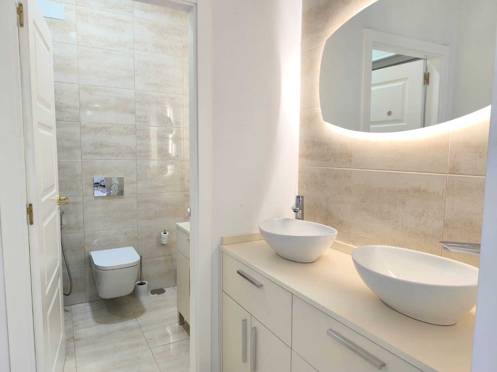 Villa in Pinoso, Alicante, Spain 4 bedrooms,  No. 161076