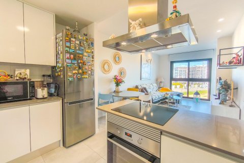 Apartament w Mil Palmeras, Alicante, Hiszpania 2 sypialnie, 66 mkw. nr 161078 – zdjęcie 9