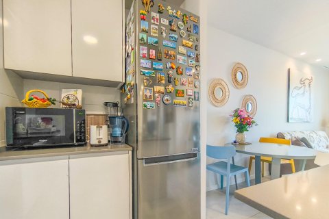 Apartament w Mil Palmeras, Alicante, Hiszpania 2 sypialnie, 66 mkw. nr 161078 – zdjęcie 10