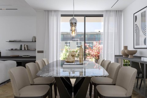 Apartment for sale in Barcelona, Spain 4 bedrooms, 252 sq.m. No. 193664 - photo 4