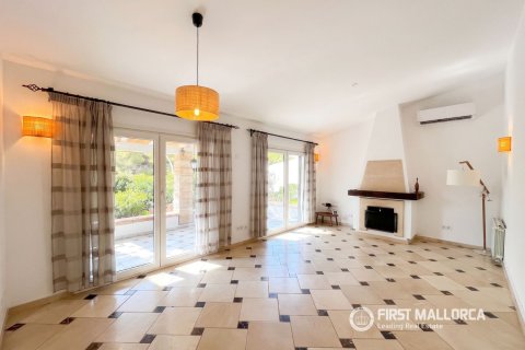 Villa zur Miete in Costa De La Calma, Mallorca, Spanien 3 Schlafzimmer, 400 m2 Nr. 193661 - Foto 5