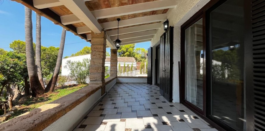 Villa in Costa De La Calma, Mallorca, Spanien 3 Schlafzimmer, 400 m2 Nr. 193661