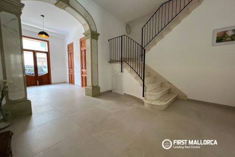 Villa in vendita a Sa Pobla, Mallorca, Spagna 5 camere da letto, 422 mq. N° 193662 - foto 9
