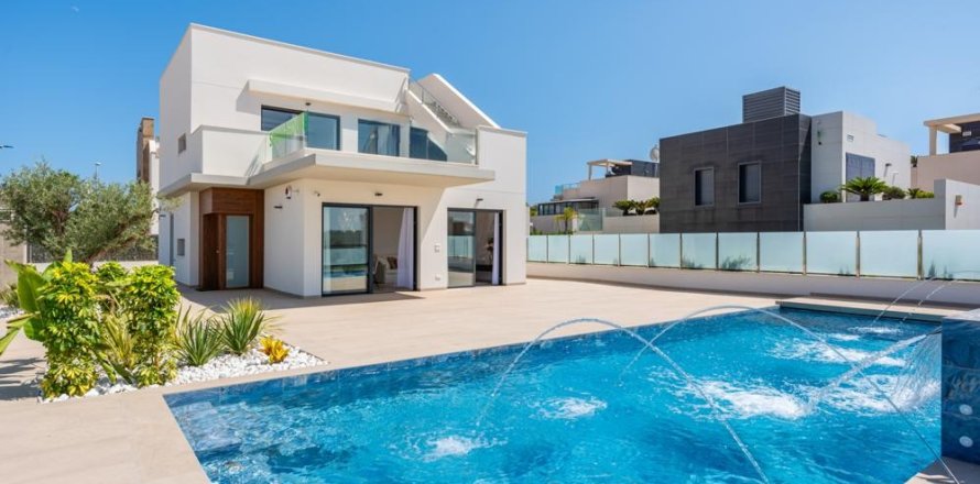 Villa i Orihuela, Alicante, Spanien 3 sovrum, 242.9 kvm. Nr. 175941