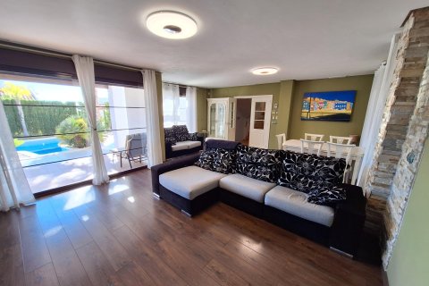 Talo vuokrattavana Finestrat, Alicante, Espanja, 1 makuuhuone, 174 m2 No. 147577 - kuva 3