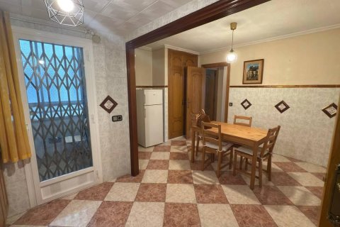 Huoneisto myytävänä Alicante, Espanja, 2 makuuhuonetta, 100 m2 No. 147578 - kuva 6