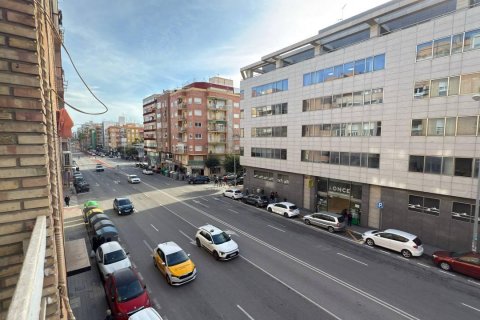 Huoneisto myytävänä Alicante, Espanja, 2 makuuhuonetta, 100 m2 No. 147578 - kuva 15