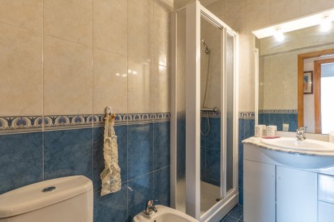Kattohuoneisto myytävänä Madrid, Espanja, 3 makuuhuonetta, 95 m2 No. 147582 - kuva 29