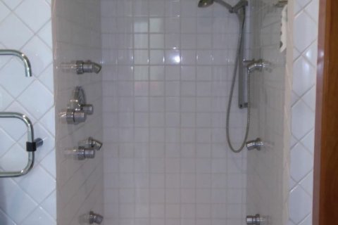 Apartment for sale in Banyeres de Mariola, Alicante, Spain 4 bedrooms, 600 sq.m. No. 164988 - photo 7