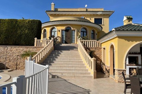 Apartment for sale in Ciudad Quesada, Alicante, Spain 4 bedrooms, 244 sq.m. No. 164989 - photo 2