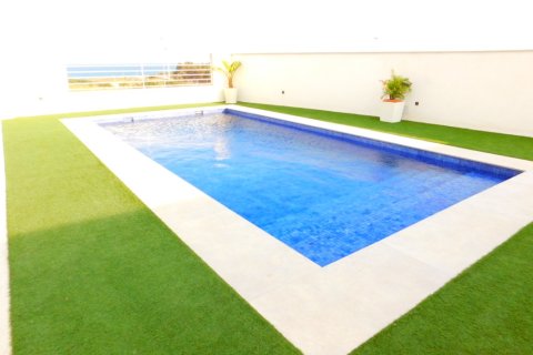 Villa zum Verkauf in Guardamar del Segura, Alicante, Spanien 3 Schlafzimmer, 290 m2 Nr. 145557 - Foto 7