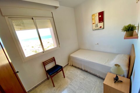 Apartamento en venta en Torrevieja, Alicante, España 3 dormitorios, 95 m2 No. 145563 - foto 8