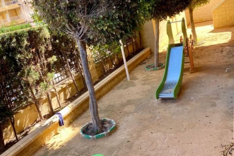 Apartamento en venta en Torrevieja, Alicante, España 3 dormitorios, 95 m2 No. 145563 - foto 14