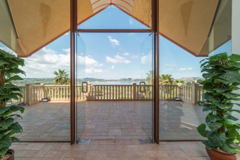 Villa for sale in Alicante, Spain 5 bedrooms, 600 sq.m. No. 145559 - photo 28