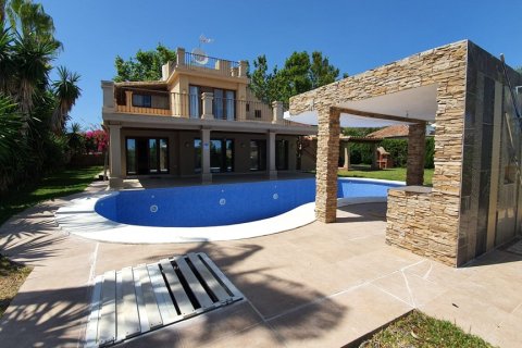 Villa īrēšanai Marbella, Malaga, Spānijā 3 istabas, 350 m2 Nr. 147698 - attēls 16