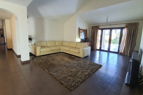 Villa īrēšanai Marbella, Malaga, Spānijā 3 istabas, 350 m2 Nr. 147698 - attēls 6