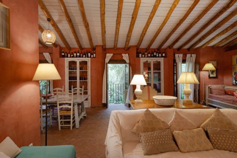 Villa till salu i Grazalema, Cadiz, Spanien 3 sovrum, 313 kvm. Nr. 147696 - foto 13