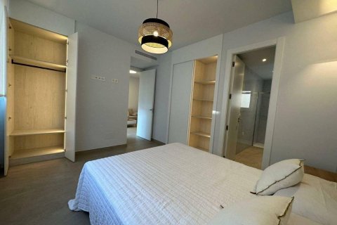 Huoneisto myytävänä Torrevieja, Alicante, Espanja, 2 makuuhuonetta, 84 m2 No. 189789 - kuva 4