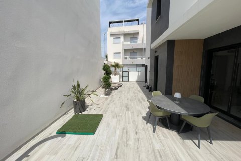 Villa à vendre à Benijofar, Alicante, Espagne, 3 chambres, 133 m2 No. 189792 - photo 8