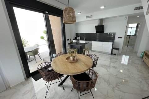 Villa à vendre à Benijofar, Alicante, Espagne, 3 chambres, 133 m2 No. 189792 - photo 17