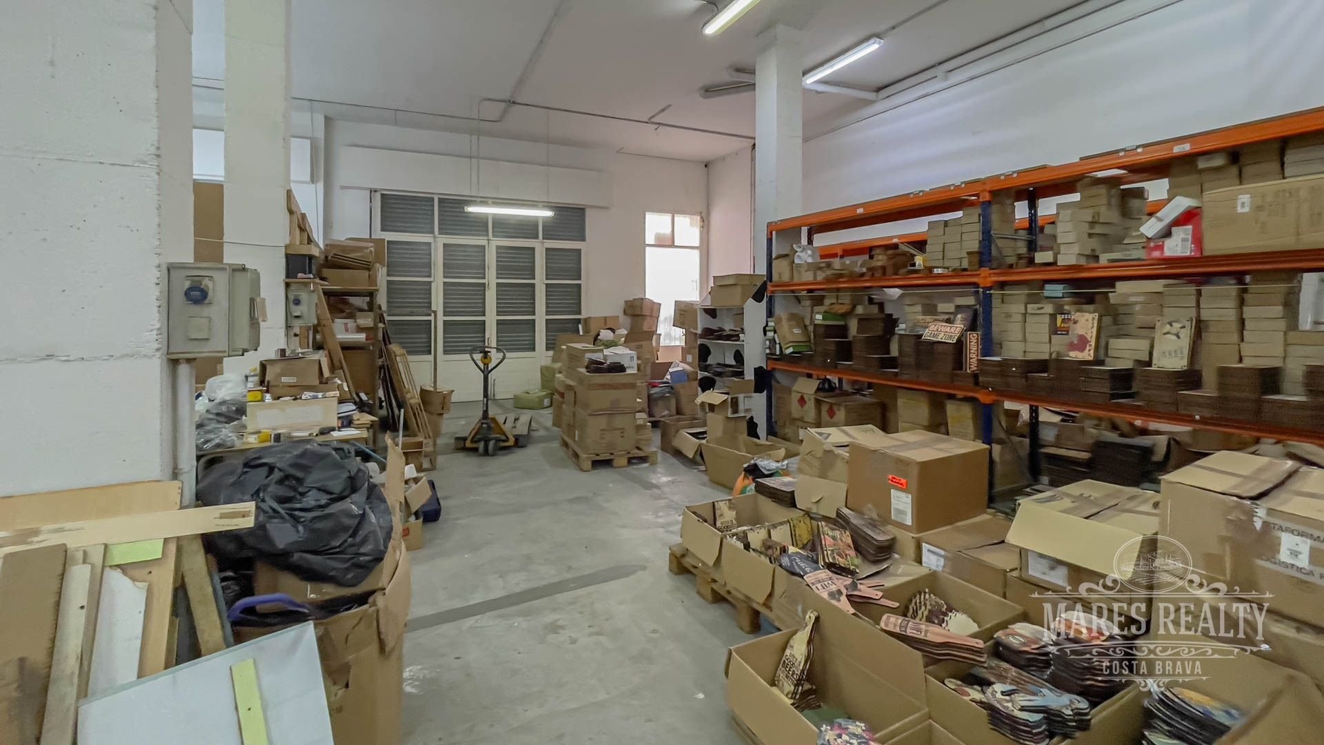Commercial property in Lloret de Mar, Girona, Spain 500 sq.m. No. 94139