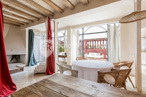 Apartament w Barcelona, Hiszpania 3 sypialnie, 211 mkw. nr 166415 – zdjęcie 15