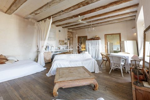 Apartament w Barcelona, Hiszpania 3 sypialnie, 211 mkw. nr 166415 – zdjęcie 6