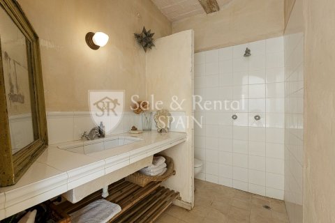Apartament w Barcelona, Hiszpania 3 sypialnie, 211 mkw. nr 166415 – zdjęcie 30