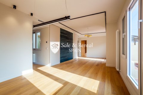 Apartament w Barcelona, Hiszpania 4 sypialnie, 300 mkw. nr 166417 – zdjęcie 14