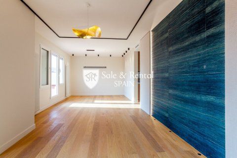 Apartament w Barcelona, Hiszpania 4 sypialnie, 300 mkw. nr 166417 – zdjęcie 20