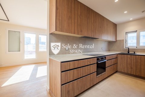 Apartament w Barcelona, Hiszpania 4 sypialnie, 300 mkw. nr 166417 – zdjęcie 5