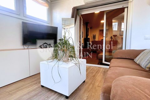 Huoneisto myytävänä Sant Feliu de Guixols, Girona, Espanja, 3 makuuhuonetta, 96 m2 No. 166412 - kuva 18