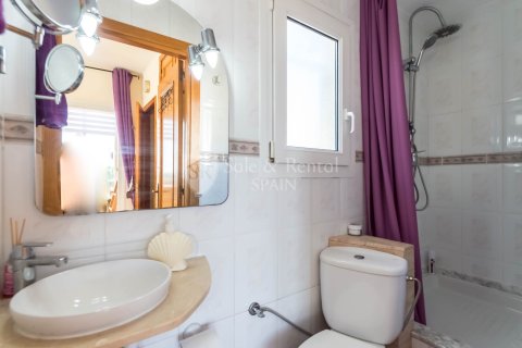 Talo myytävänä Lloret de Mar, Girona, Espanja, 8 makuuhuonetta, 110 m2 No. 166414 - kuva 20